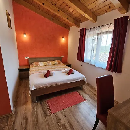 Apartment And Agroturist
